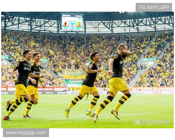 德国足球甲级联赛激战正酣豪门对决引爆新赛季冠军之争 德国足球甲级联赛激战正酣豪门对决引爆新赛季冠军之争