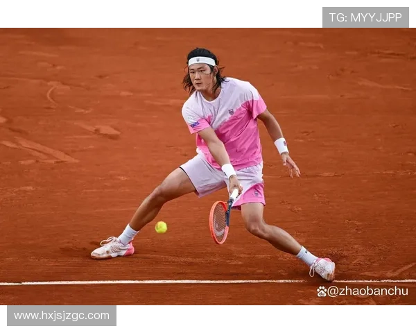 中国网球新星崛起 直击最新赛事成绩与未来发展潜力分析