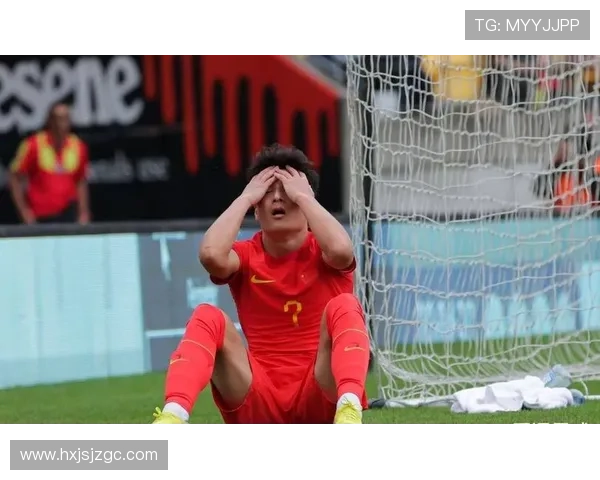 国足亚洲杯热身赛惊险逆转取胜年轻球员爆发点燃球迷激情