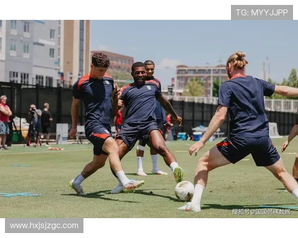 美国队与危地马拉队激战以比分胜负揭晓 全场精彩回顾 美国队与危地马拉队激战以比分胜负揭晓 全场精彩回顾