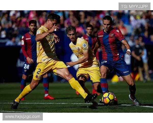 新赛季焦点之战展现球队韧性与青年力量全面升级走势强劲再现亮点 新赛季焦点之战展现球队韧性与青年力量全面升级走势强劲再现亮点